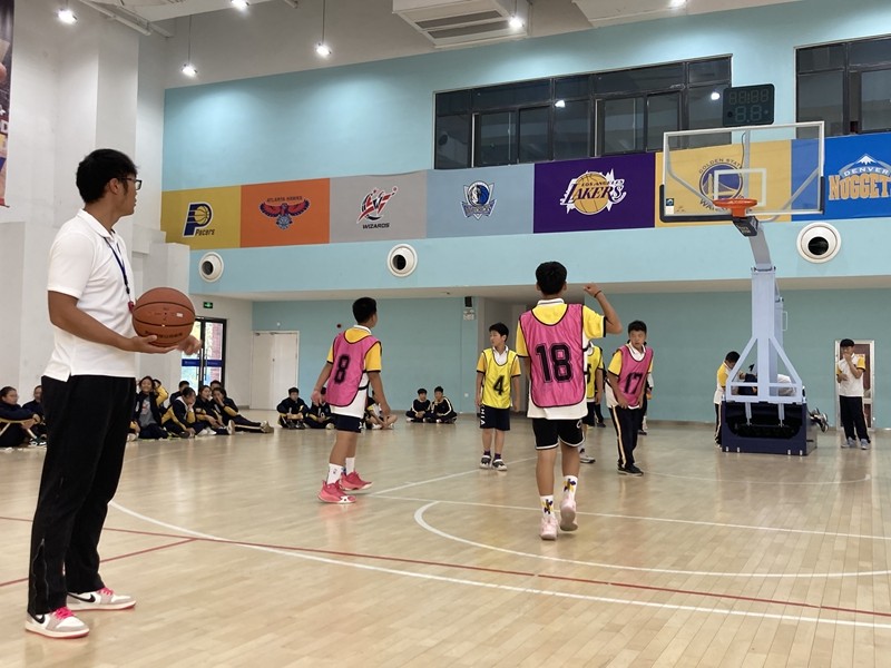 以赛代练强本领，以练促学共进步